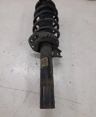 Volkswagen Touran I Front shock absorber with coil spring 1T0413031BR 824904000367 VW358YA5205WD