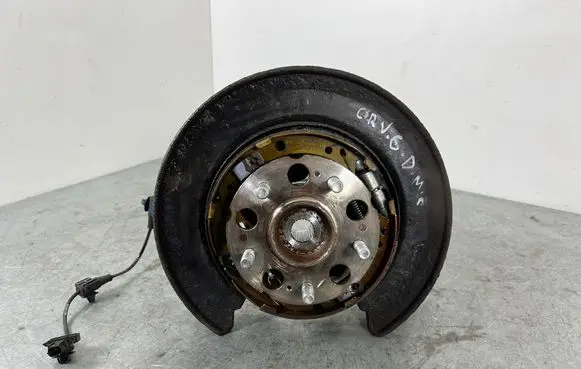 Honda CR-V Rear wheel hub