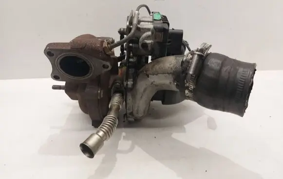Audi Q7 4L Turbo 059145722R 7764701 M1P01252