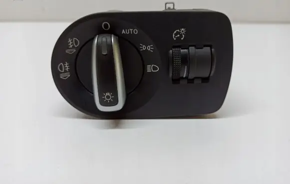 Audi RSQ3 Light switch 