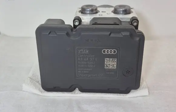Audi Q7 4L ABS Pump 4L0614517E 10092603053 10061332933