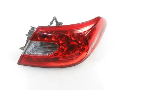 Infiniti M Rear/tail lights 