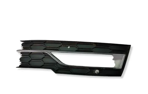Skoda Octavia Mk4 Front bumper lower grill 5E3807682