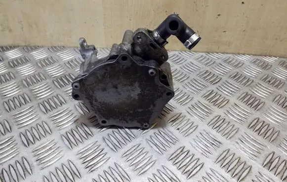 Audi Q5 SQ5 Vacuum pump 06J145100C