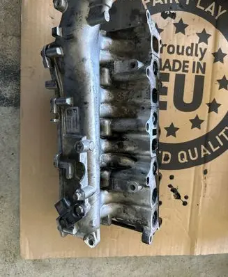 Opel Zafira B Intake manifold 0819820179 700997110