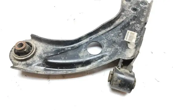 Peugeot 3008 II Front lower control arm/wishbone 7BAA220531056G