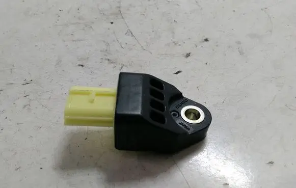 Toyota Land Cruiser (J150) Airbag deployment crash/impact sensor 8983175020