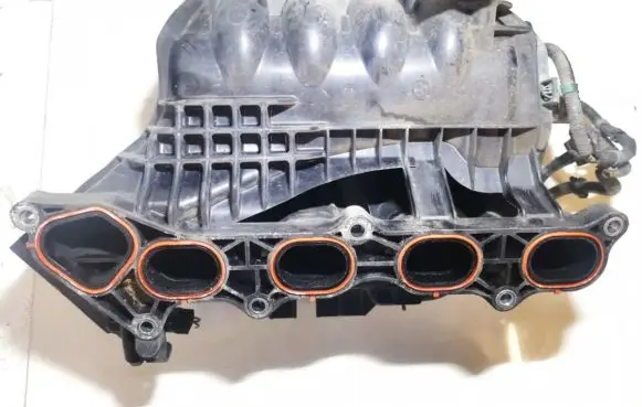 Honda CR-V Intake manifold