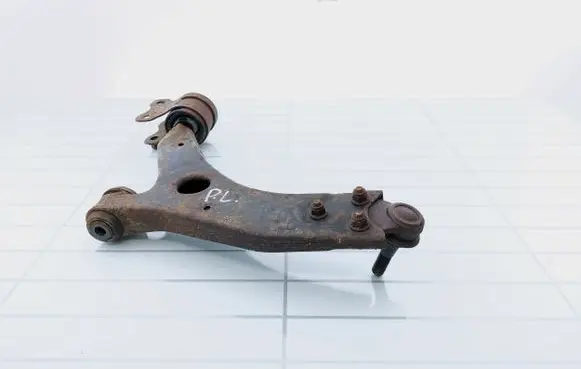Volvo V50 Front lower control arm/wishbone 4310410069