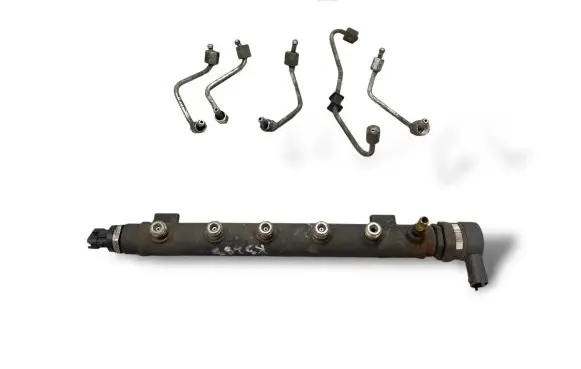 KIA Carens II Fuel main line pipe 3140027410 006732L3 0445214140
