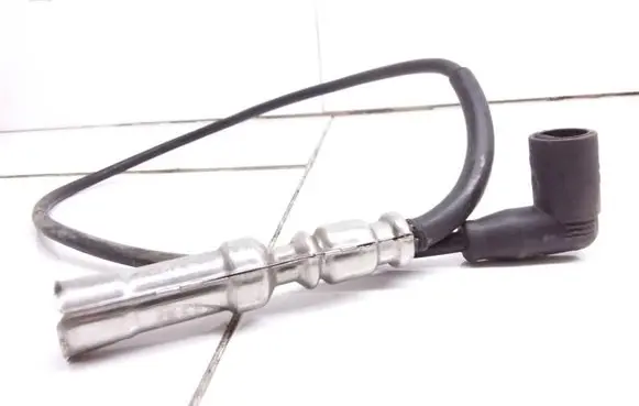 Volkswagen Golf IV Ignition plug leads 06A035255C