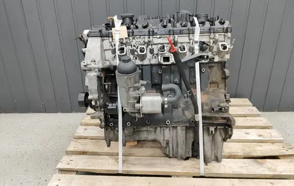 BMW 5 E60 E61 Engine 306D4 7788546 778854610