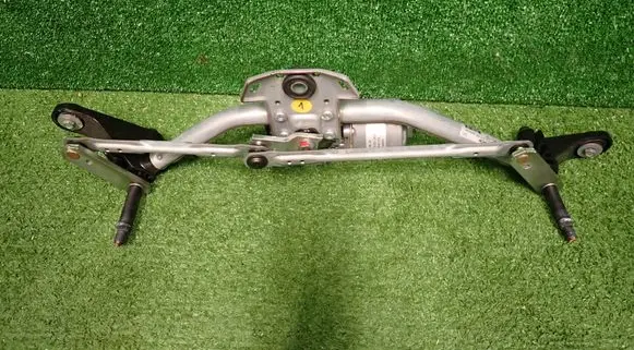 Citroen C3 Front wiper linkage and motor 