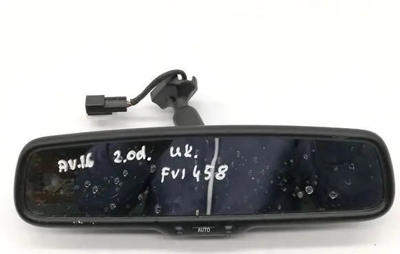 Toyota Avensis T270 Rear view mirror (interior) E11046004