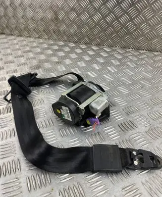 Audi Q7 4L Front seatbelt 4L1857706E