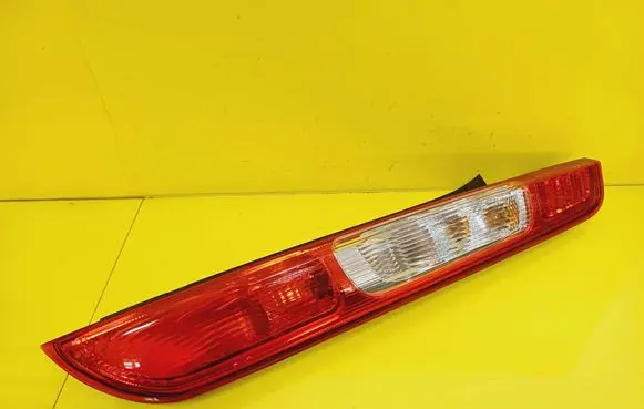 Ford Focus Rear/tail lights 4M51-13404-A