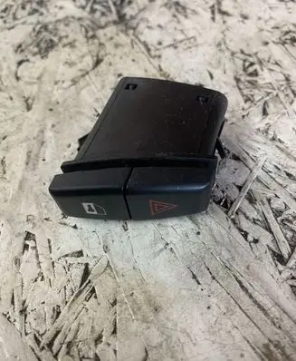 BMW X3 E83 Hazard light switch 61316918506
