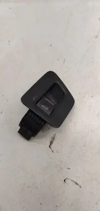 Volkswagen PASSAT B8 Electric window control switch 3G0959831