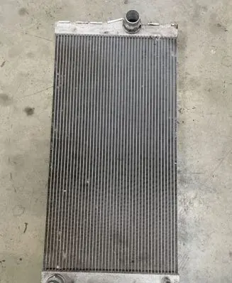 BMW 5 F10 F11 Coolant radiator 8509176 X0008001