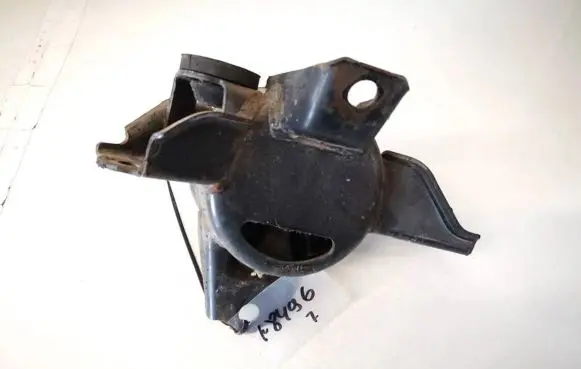 KIA Ceed Engine mount bracket