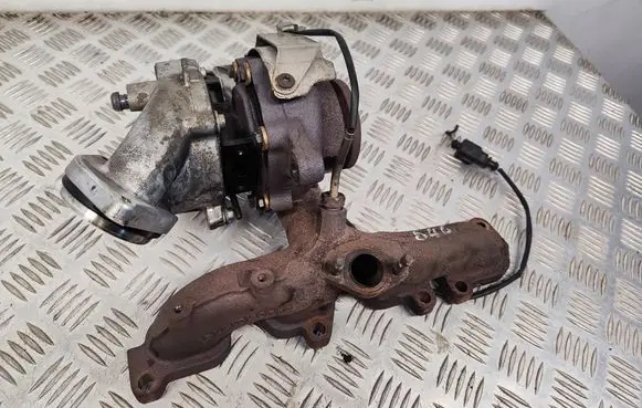 Volkswagen Polo V 6R Turbo 03L253016H