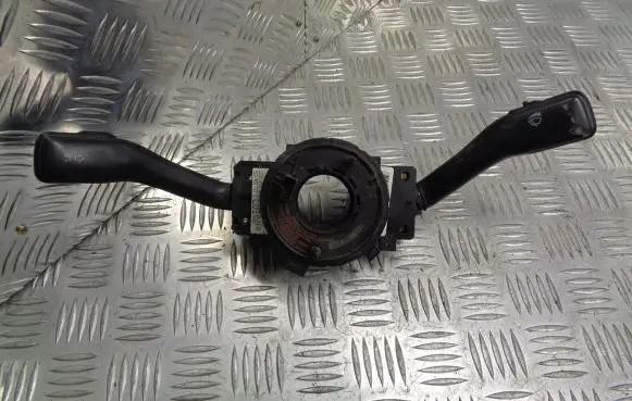 Skoda Fabia Mk1 (6Y) Headlight wiper switch 8L0953513G