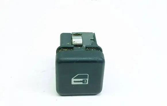 BMW 5 E39 Central locking switch button 8360828