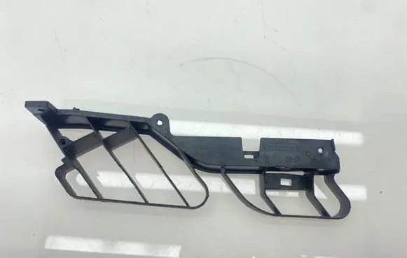 Radiator support slam panel bracket