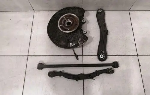 Mercedes-Benz ML W166 Rear wheel hub A1663500408