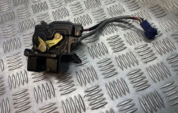Toyota Avensis T250 Tailgate/trunk/boot lock/catch/latch 