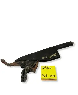Volkswagen PASSAT B5.5 Handbrake/parking brake lever assembly 8DO711303F