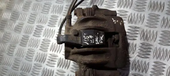 Mercedes-Benz C W202 Front brake caliper