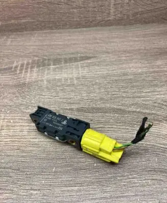 Audi A6 S6 C5 4B Airbag deployment crash/impact sensor 4B0959643D