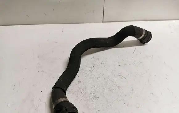 Audi A5 8T 8F Engine coolant pipe/hose 8K0121101M