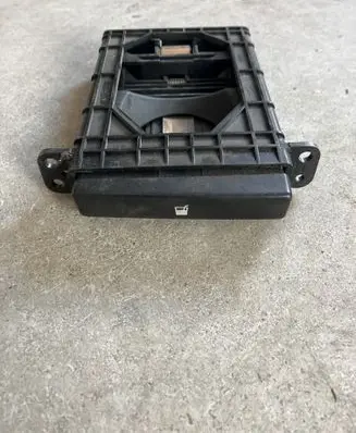Toyota Prius c Cup holder MT3517