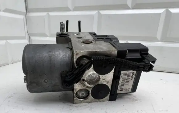 KIA Sorento ABS Pump 589103E310 0265216928
