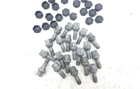 Nissan Qashqai Nuts/bolts 