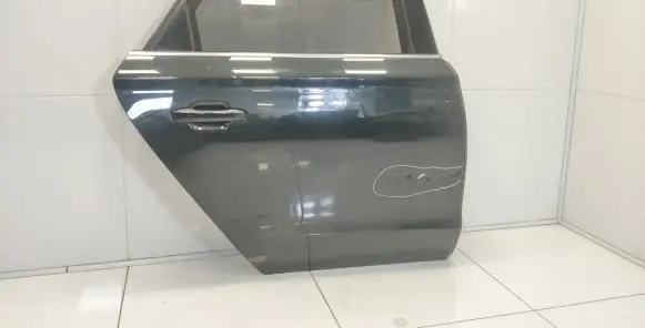 Audi A8 S8 D4 4H Rear door