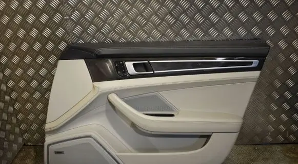 Porsche Panamera (971) Seat set 