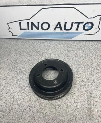 BMW 5 E39 Water pump pulley 2246129