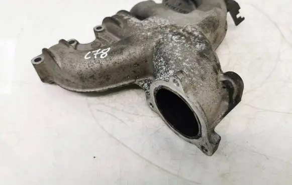 Volkswagen PASSAT B6 Intake manifold 03G129713K