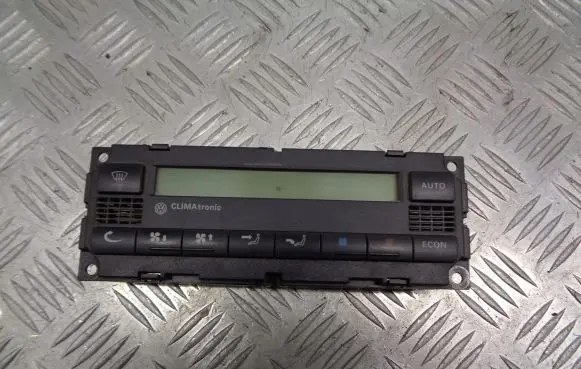 Volkswagen PASSAT B5 Interior fan control switch 