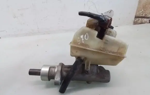 Volvo S70 V70 V70 XC Master brake cylinder