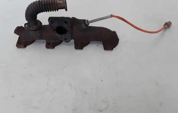 Dacia Sandero Exhaust manifold 140048070R