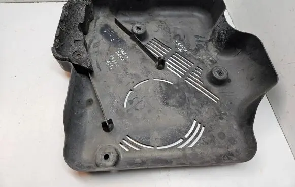 Renault Trafic III (X82) Fuel tank bottom protection 208839715R 93458940