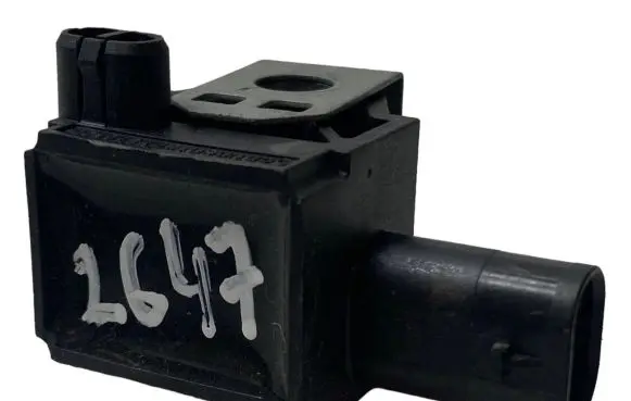 BMW 7 F01 F02 F03 F04 Airbag deployment crash/impact sensor 9224177 65779224177