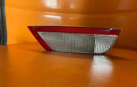 Ford Focus Rear fog light 8M5115500AB 8M5115500 1509100