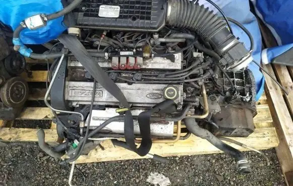 Ford Mondeo Mk III Engine