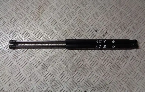 Peugeot 108 Tailgate/trunk strut/damper 689500H040