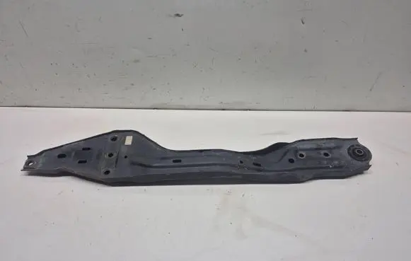 Chrysler Town u0026 Country V Engine mounting bracket 05147040AE 05147039AE